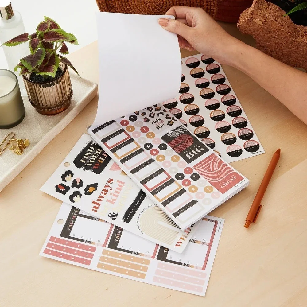 The Happy Planner Modern Wild Sticker Book 929 Pcs Nature Animal Print Gold Foil